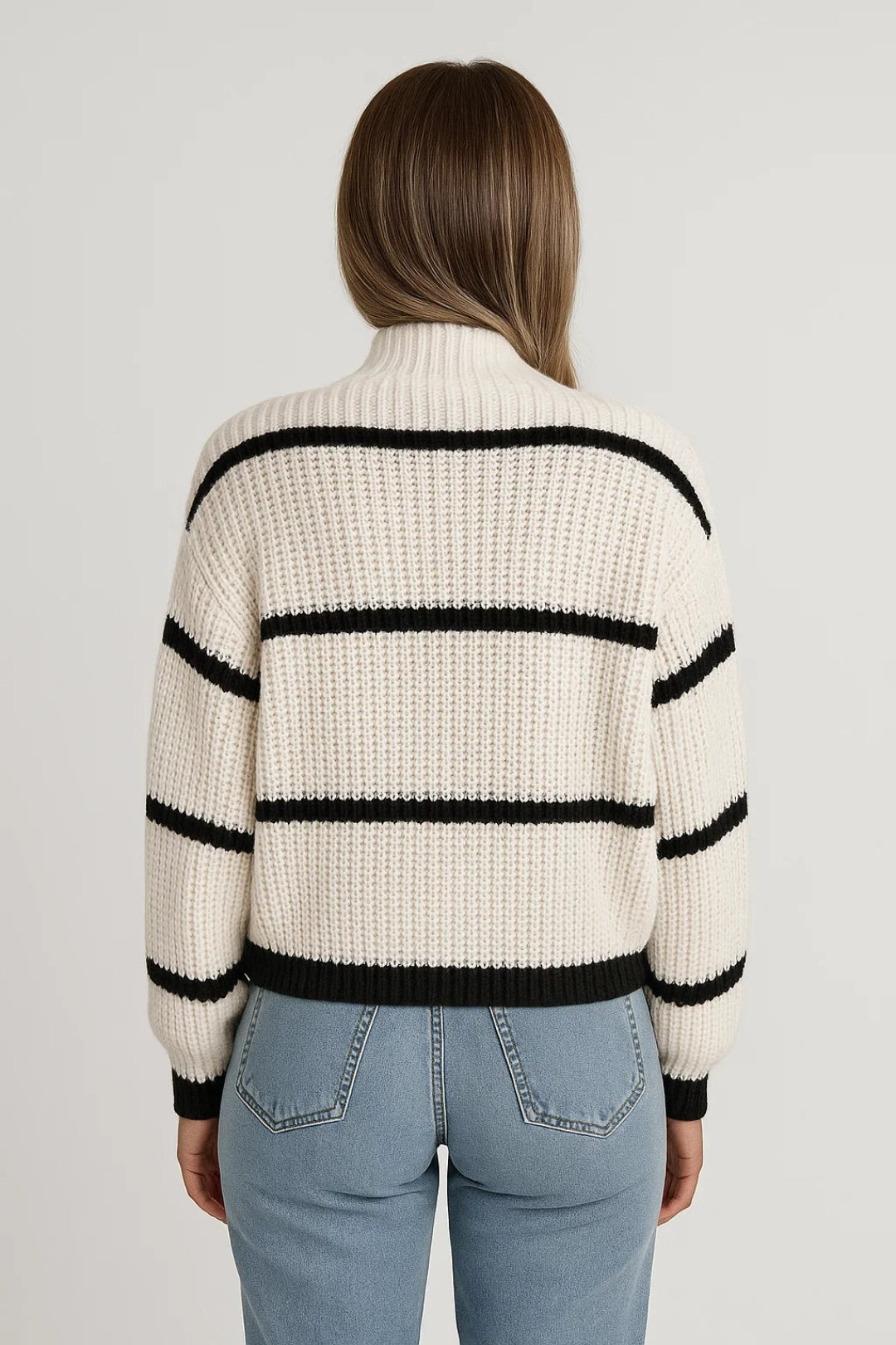 SERELLE STAND COLLAR STRIPED SWEATER